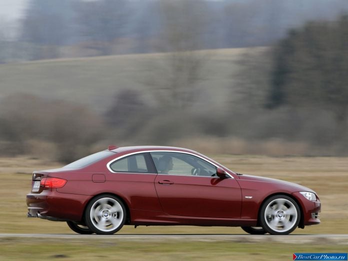 2011 BMW 3-series Coupe - фотография 23 из 75 2011 BMW 3-series Coupe - фотография 23 из 75