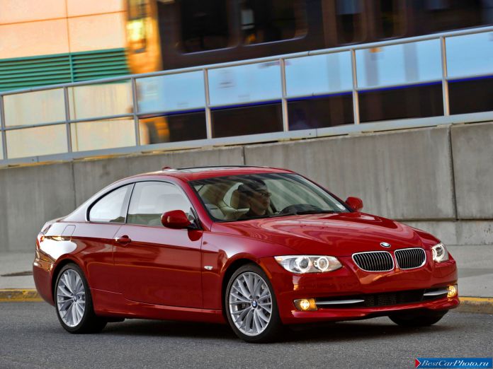 2011 BMW 3-series Coupe - фотография 40 из 75