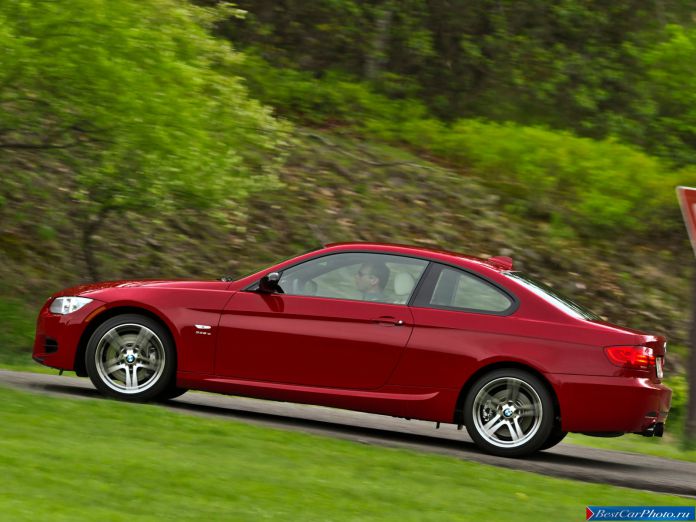 2011 BMW 3-series Coupe - фотография 44 из 75