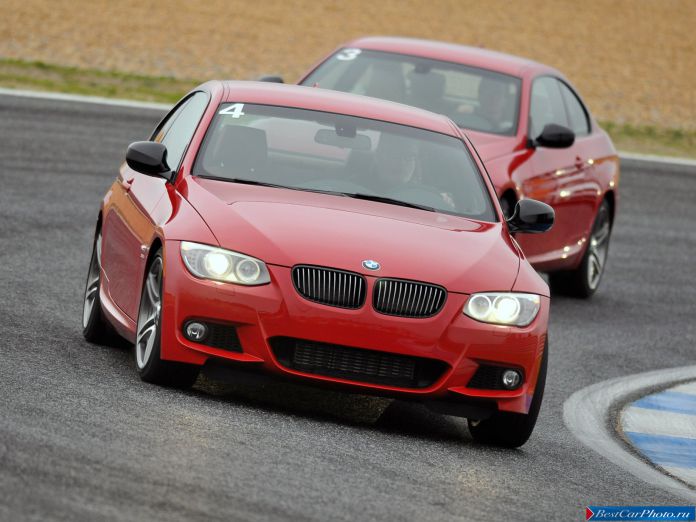 2011 BMW 3-series Coupe - фотография 49 из 75
