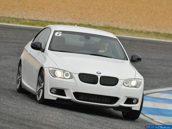 2011 BMW 3-series Coupe - фотография 55 из 75 2011 BMW 3-series Coupe - фотография 55 из 75