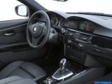 bmw_2011-3-series_062.jpg