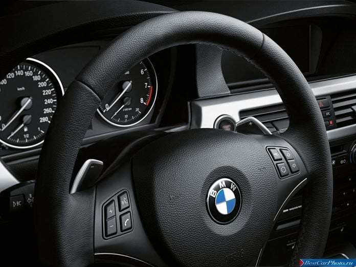 2011 BMW 3-series Coupe - фотография 63 из 75