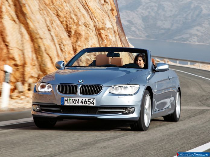 2011 BMW 3-series Convertible - фотография 1 из 47