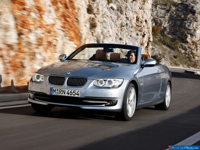 2011 BMW 3-series Convertible - фотография 7 из 47