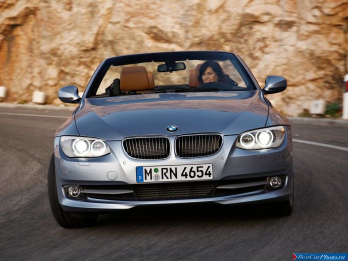 2011 BMW 3-series Convertible - фотография 8 из 47