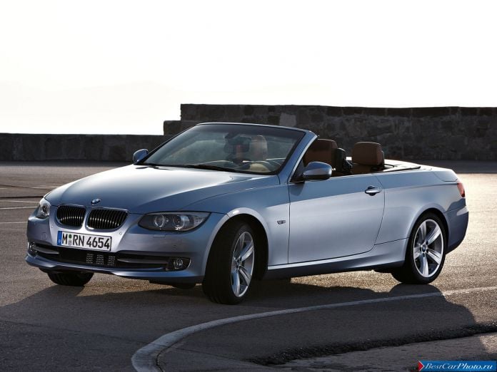 2011 BMW 3-series Convertible - фотография 11 из 47