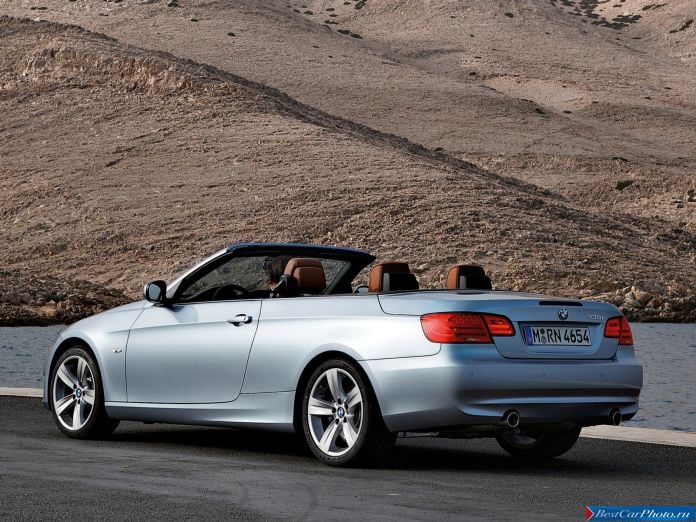 2011 BMW 3-series Convertible - фотография 12 из 47