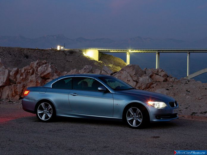 2011 BMW 3-series Convertible - фотография 15 из 47 2011 BMW 3-series Convertible - фотография 15 из 47