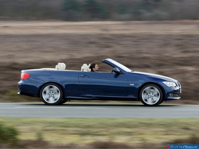 2011 BMW 3-series Convertible - фотография 35 из 47