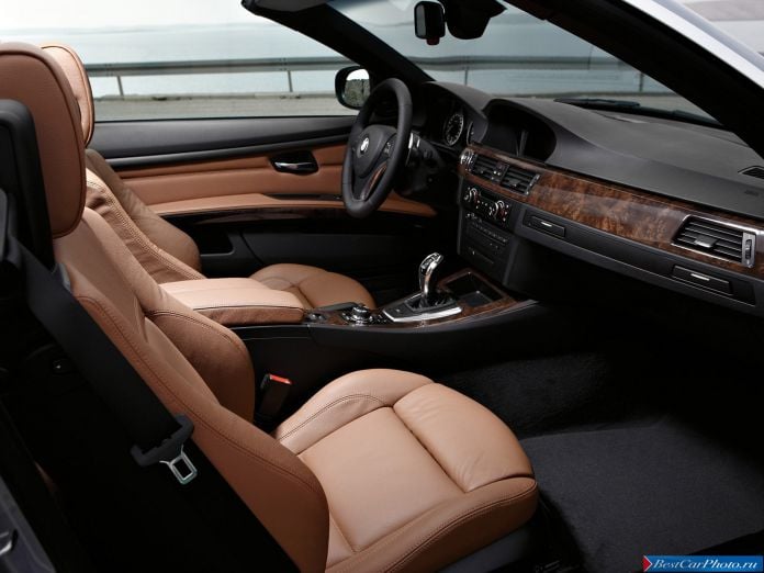 2011 BMW 3-series Convertible - фотография 42 из 47 2011 BMW 3-series Convertible - фотография 42 из 47