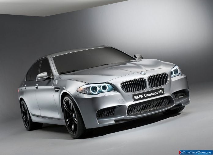 2011 BMW 5-series M Sedan Concept - фотография 1 из 19