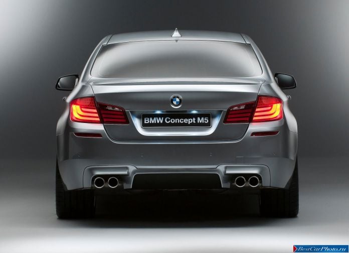 2011 BMW 5-series M Sedan Concept - фотография 11 из 19