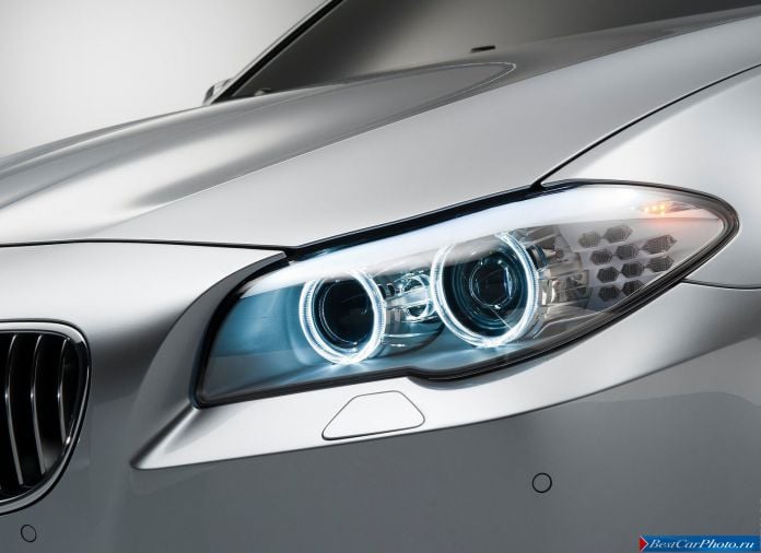 2011 BMW 5-series M Sedan Concept - фотография 14 из 19