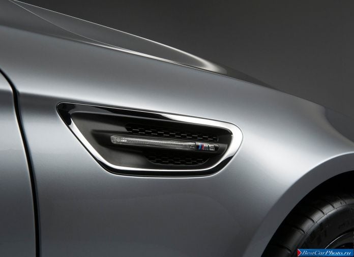 2011 BMW 5-series M Sedan Concept - фотография 18 из 19