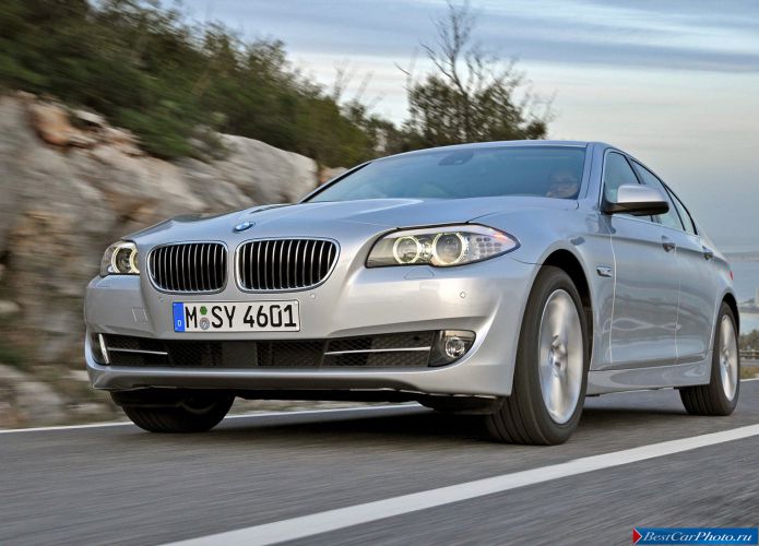 2011 BMW 5-series Sedan - фотография 22 из 248 2011 BMW 5-series Sedan - фотография 22 из 248