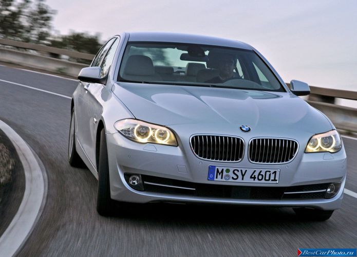 2011 BMW 5-series Sedan - фотография 28 из 248 2011 BMW 5-series Sedan - фотография 28 из 248