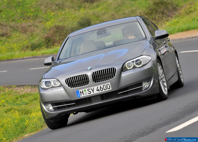 2011 BMW 5-series Sedan - фотография 29 из 248 2011 BMW 5-series Sedan - фотография 29 из 248