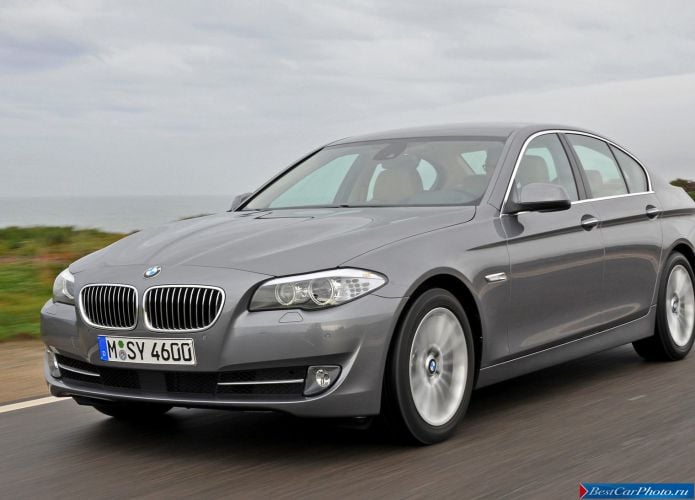 2011 BMW 5-series Sedan - фотография 32 из 248 2011 BMW 5-series Sedan - фотография 32 из 248