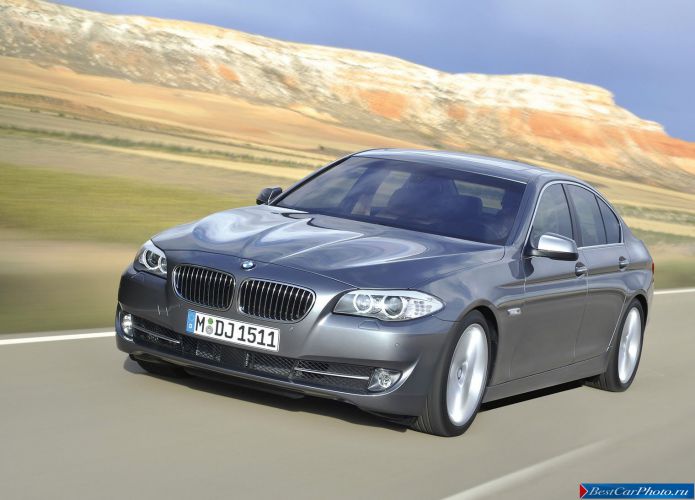 2011 BMW 5-series Sedan - фотография 44 из 248 2011 BMW 5-series Sedan - фотография 44 из 248