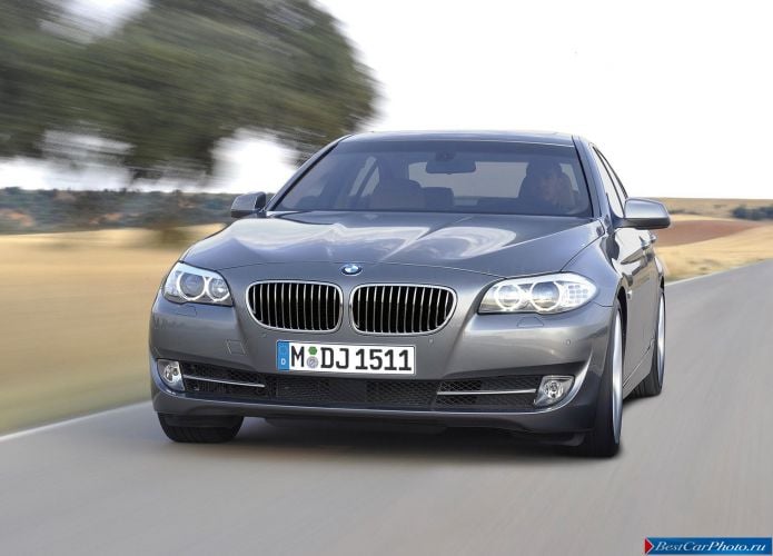 2011 BMW 5-series Sedan - фотография 46 из 248 2011 BMW 5-series Sedan - фотография 46 из 248