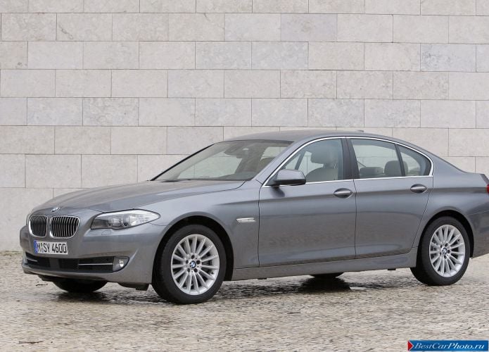 2011 BMW 5-series Sedan - фотография 51 из 248
