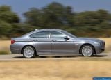 bmw_2011_5-series_sedan_072.jpg