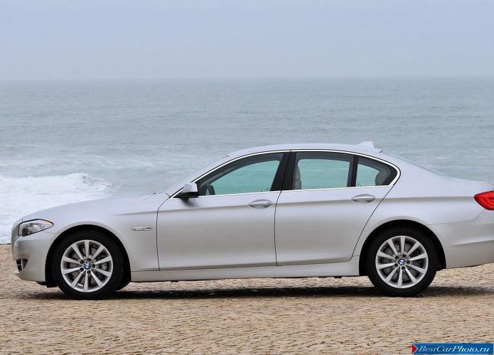 2011 BMW 5-series Sedan - фотография 76 из 248 2011 BMW 5-series Sedan - фотография 76 из 248