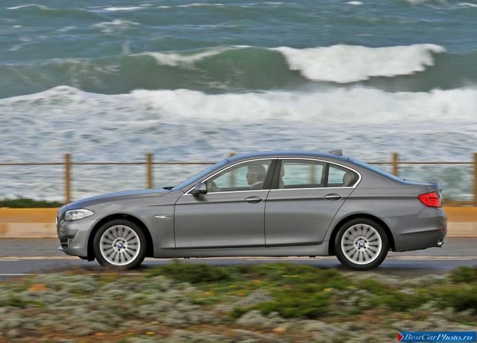 2011 BMW 5-series Sedan - фотография 83 из 248