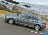 bmw_2011_5-series_sedan_085.jpg
