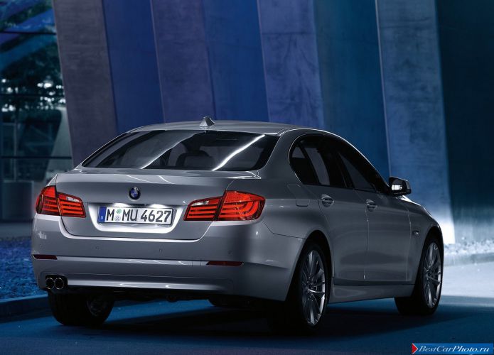 2011 BMW 5-series Sedan - фотография 93 из 248 2011 BMW 5-series Sedan - фотография 93 из 248