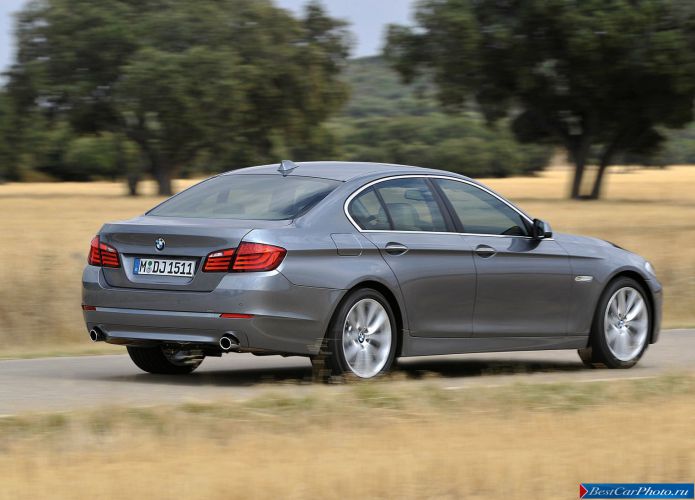 2011 BMW 5-series Sedan - фотография 105 из 248 2011 BMW 5-series Sedan - фотография 105 из 248