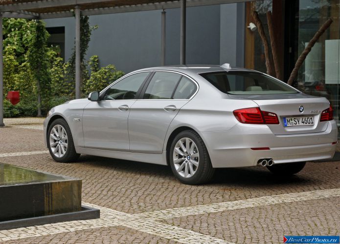 2011 BMW 5-series Sedan - фотография 107 из 248 2011 BMW 5-series Sedan - фотография 107 из 248