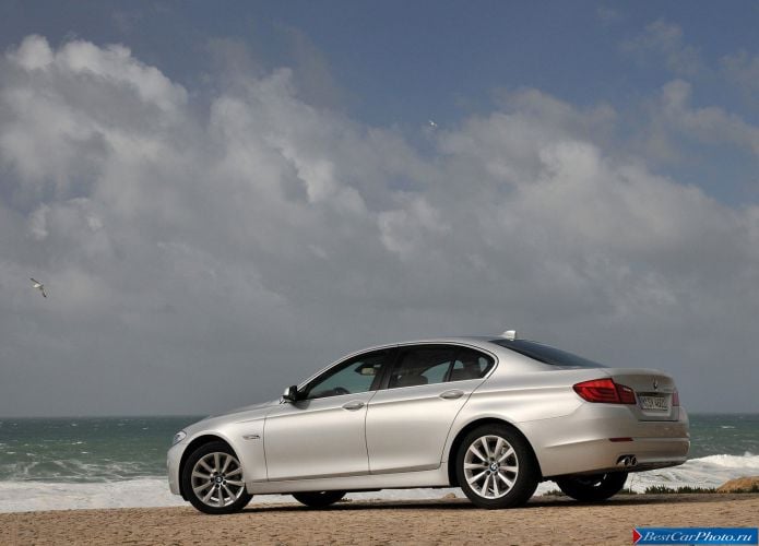 2011 BMW 5-series Sedan - фотография 121 из 248 2011 BMW 5-series Sedan - фотография 121 из 248