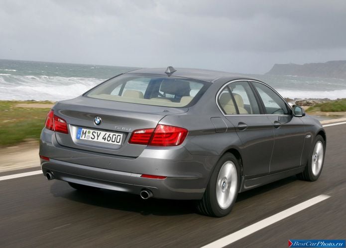 2011 BMW 5-series Sedan - фотография 133 из 248
