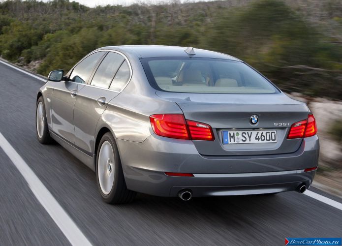2011 BMW 5-series Sedan - фотография 135 из 248 2011 BMW 5-series Sedan - фотография 135 из 248