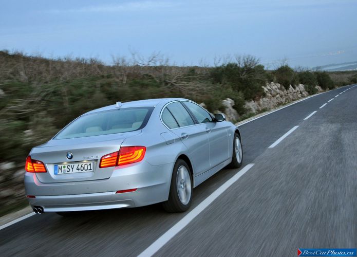 2011 BMW 5-series Sedan - фотография 138 из 248 2011 BMW 5-series Sedan - фотография 138 из 248