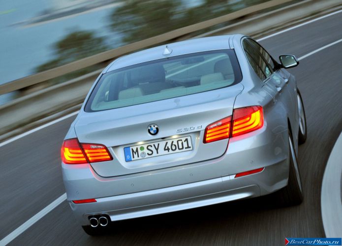 2011 BMW 5-series Sedan - фотография 141 из 248 2011 BMW 5-series Sedan - фотография 141 из 248
