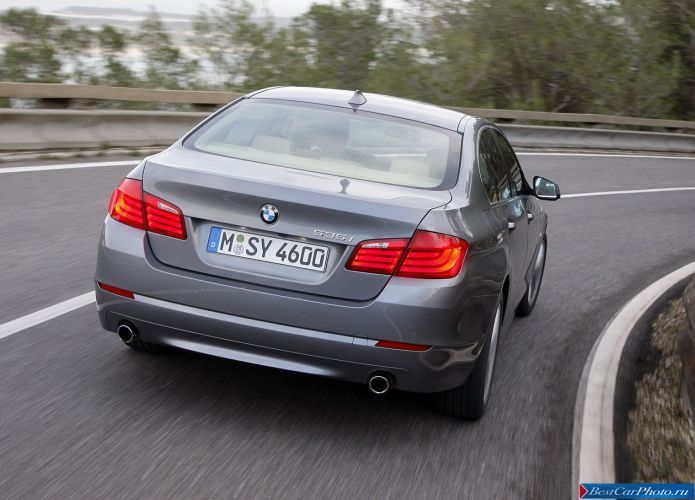 2011 BMW 5-series Sedan - фотография 144 из 248