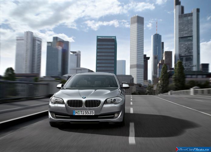 2011 BMW 5-series Sedan - фотография 147 из 248 2011 BMW 5-series Sedan - фотография 147 из 248