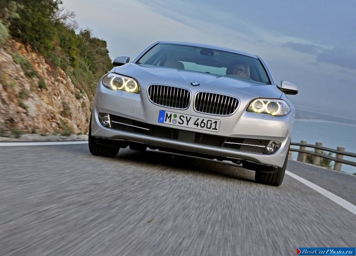 2011 BMW 5-series Sedan - фотография 151 из 248 2011 BMW 5-series Sedan - фотография 151 из 248