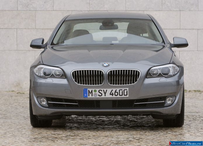 2011 BMW 5-series Sedan - фотография 153 из 248 2011 BMW 5-series Sedan - фотография 153 из 248
