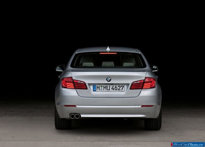 2011 BMW 5-series Sedan - фотография 157 из 248 2011 BMW 5-series Sedan - фотография 157 из 248
