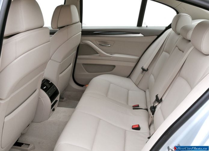 2011 BMW 5-series Sedan - фотография 185 из 248 2011 BMW 5-series Sedan - фотография 185 из 248