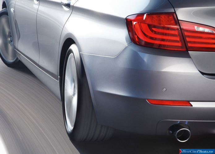 2011 BMW 5-series Sedan - фотография 214 из 248