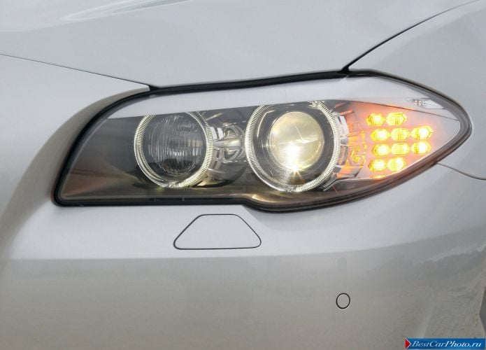 2011 BMW 5-series Sedan - фотография 218 из 248 2011 BMW 5-series Sedan - фотография 218 из 248