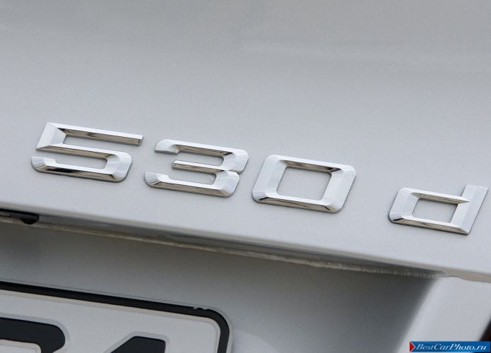2011 BMW 5-series Sedan - фотография 222 из 248