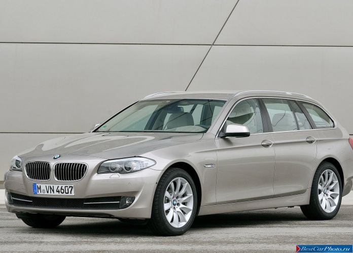 2011 BMW 5-series Touring - фотография 18 из 194