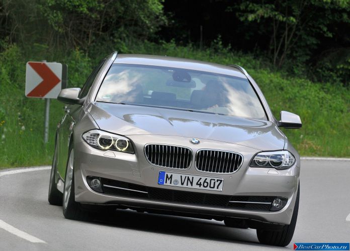 2011 BMW 5-series Touring - фотография 26 из 194 2011 BMW 5-series Touring - фотография 26 из 194