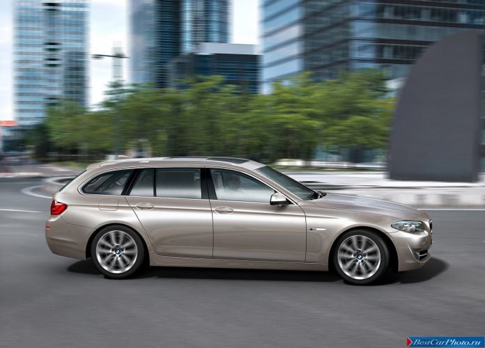 2011 BMW 5-series Touring - фотография 32 из 194 2011 BMW 5-series Touring - фотография 32 из 194